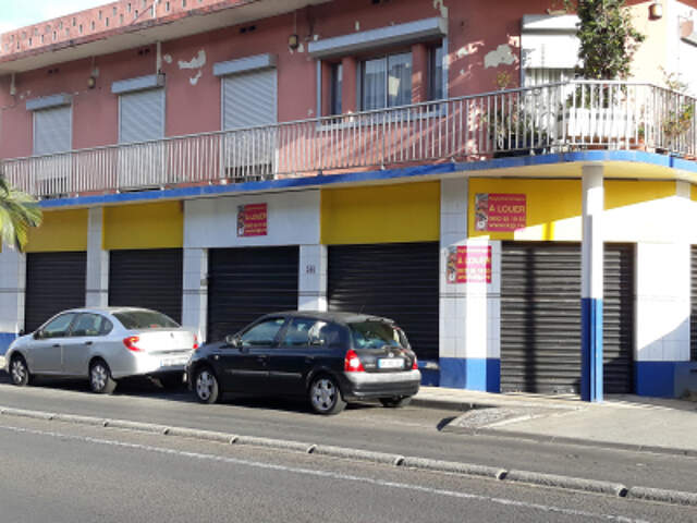 Immeuble professionnel 820 m² Saint-Denis — photo du bien