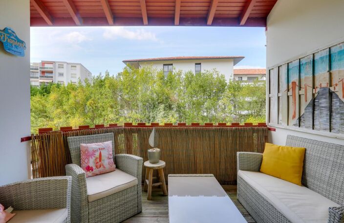 ANGLET HYPER-CENTRE – T4 82 m² avec mezzanine, terrasses et vue arborée — photo 2