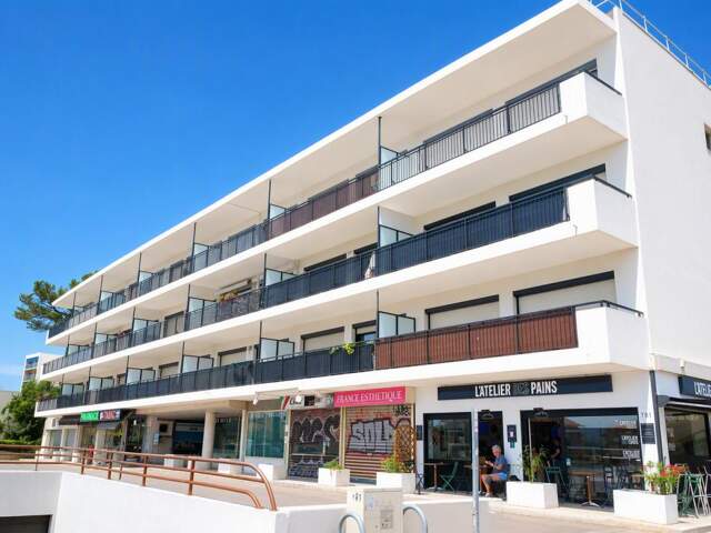 Antibes – Local professionnel ou commercial de 111 m² — photo du bien