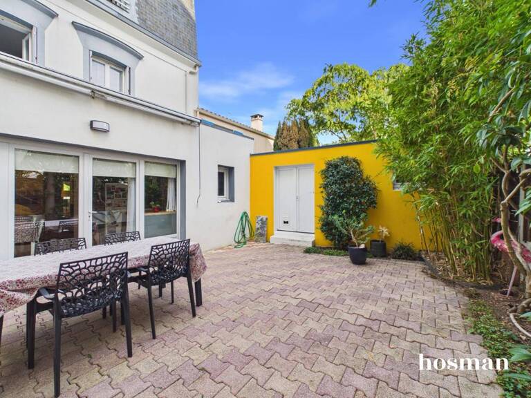 Appartement T3 de 56m2 avec cour privative et parking - Secteur Pont Rousseau — photo 1