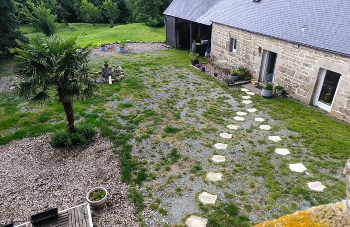 Maison en pierre, Gites, Dépendances, Grand terrain, Source — photo 5