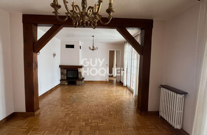 VENTE d'une maison 5 pièces (141 m²) à MARGNY LES COMPIEGNE — photo 4