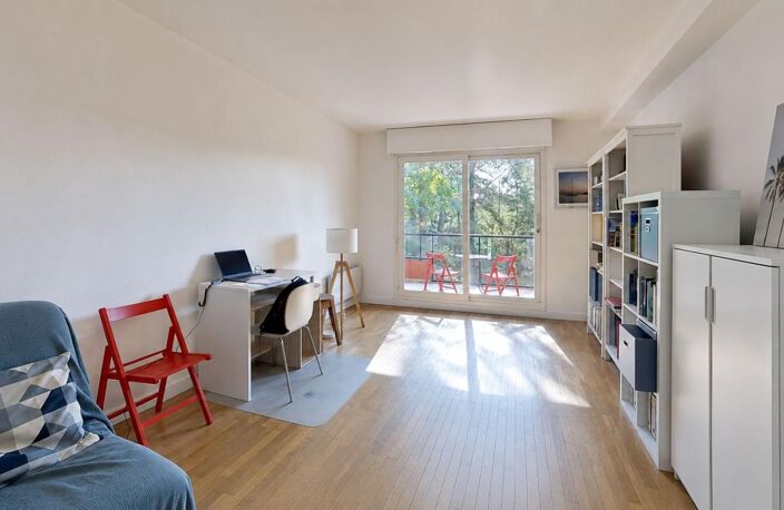 Un havre de paix aux portes du Point du Jour : T2 de 69 m² avec terrasse et balcon filant — photo 2