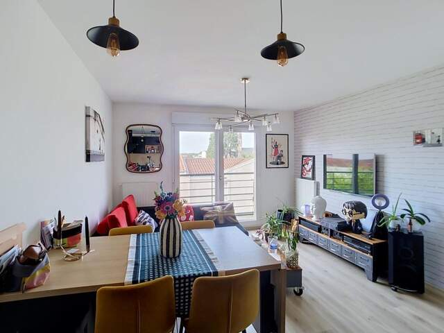 Appartement Récent — photo du bien