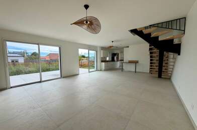 Maison 5 pièces 2538 €