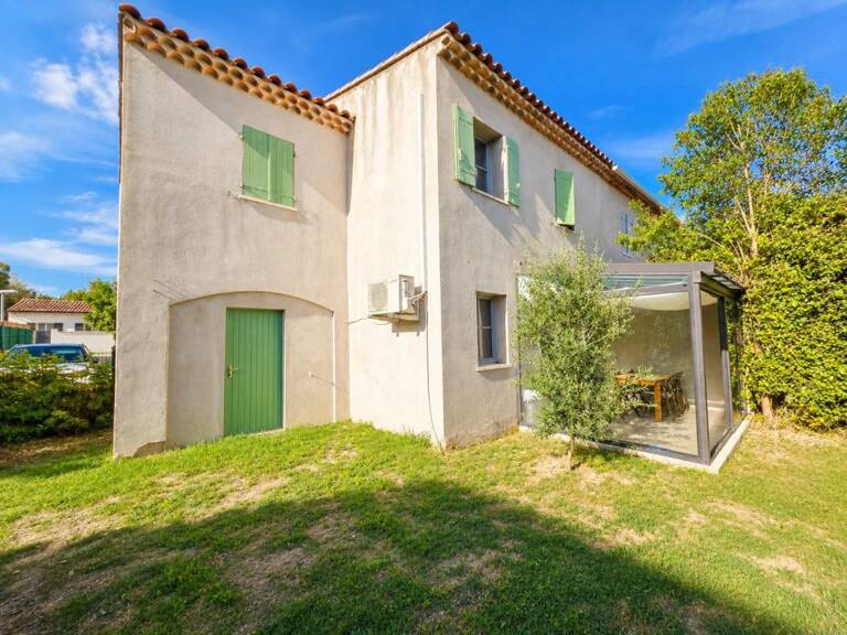 Maison À Vendre 3 chambres - Villeneuve les Avignon - Jardin - Garage — photo 1