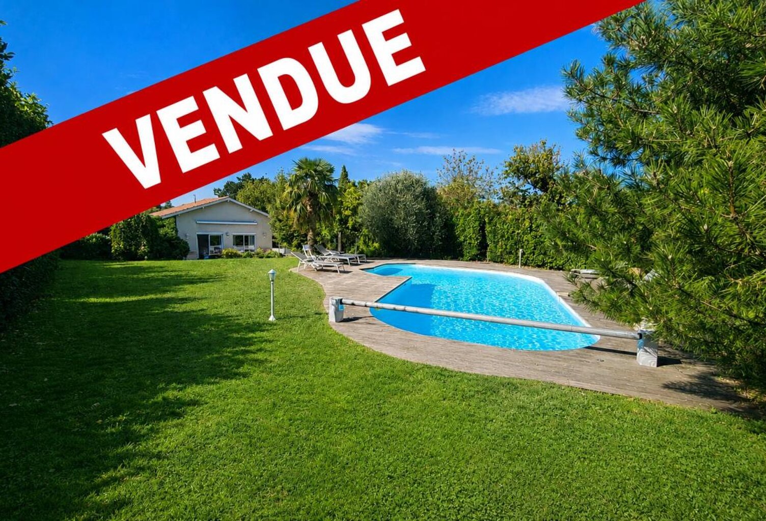 Au coeur de Curis au Mont d'Or - Maison familiale sur 1230m2 avec piscine — photo 1