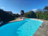 Au coeur de Curis au Mont d'Or - Maison familiale sur 1230m2 avec piscine — photo 3