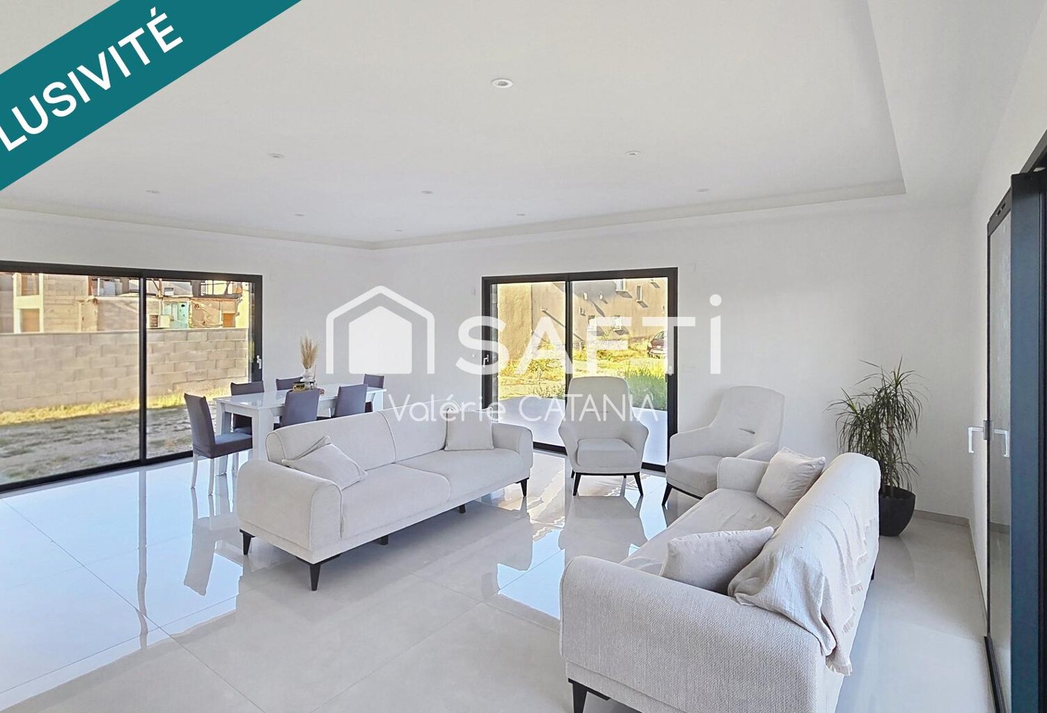 Saint-Etienne de st Geoirs, Maison contemporaine de plain-pied  125 m²  Terrain 675 m² — photo 1