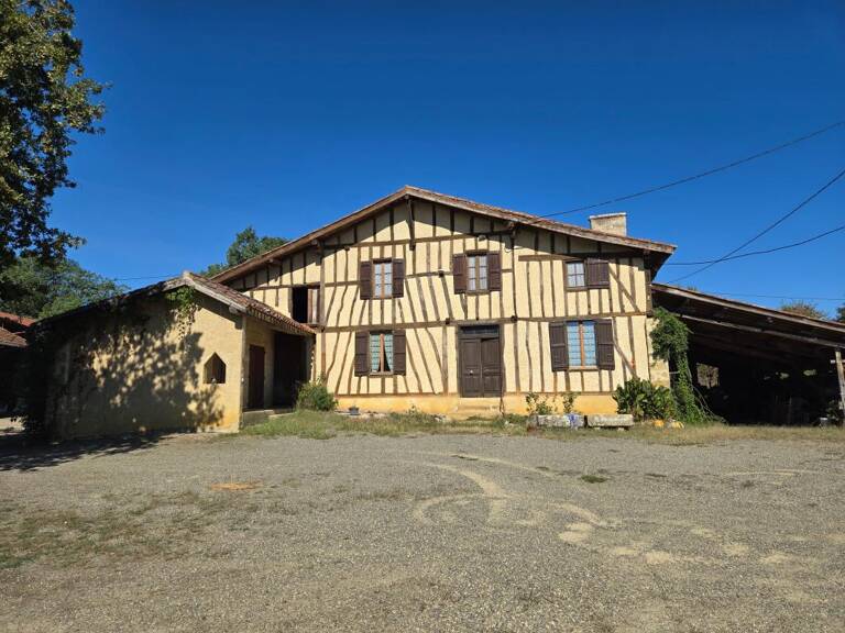 Propriété à vendre au cœur de la campagne — photo 1