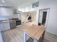 EN EXCLUSIVITÉ – T3 RÉNOVÉ AU CŒUR D’OLLIOULES — photo 2