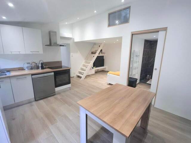 EN EXCLUSIVITÉ – T3 RÉNOVÉ AU CŒUR D’OLLIOULES — photo du bien