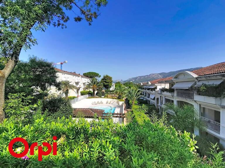 A vendre Toulon le Cap Brun, T3, résidence de standing avec terrasse, garage, piscine (83000) — photo 1