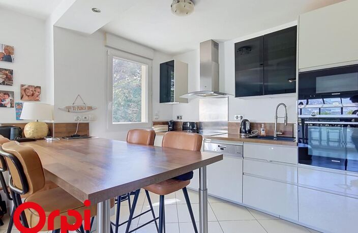 A vendre Toulon le Cap Brun, T3, résidence de standing avec terrasse, garage, piscine (83000) — photo 4