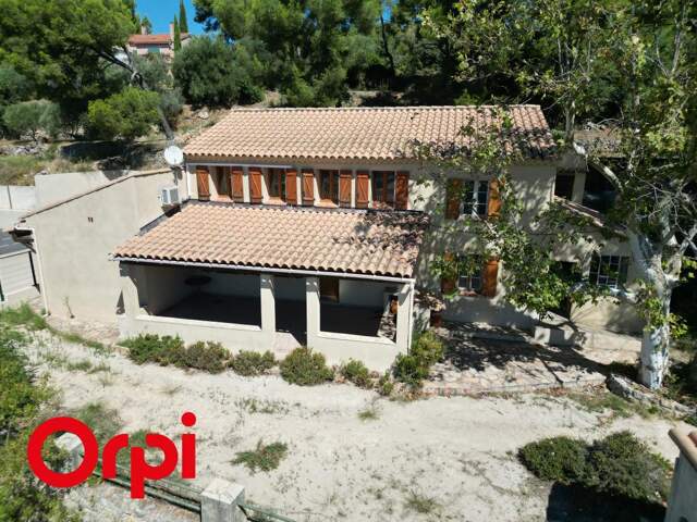 Maison 120 m² à vendre  sur 1500 m² de terrain avec vue dégagée à Ollioules (83190) — photo du bien