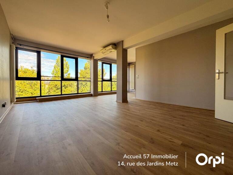 Appartement À Louer — photo 1