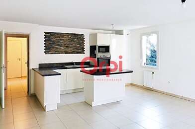 Appartement 3 pièces 1020 €