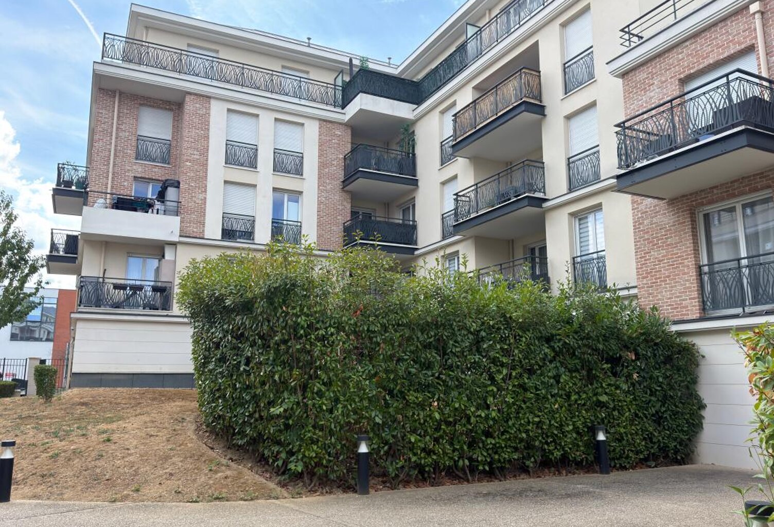 Appartement À Vendre — photo 1