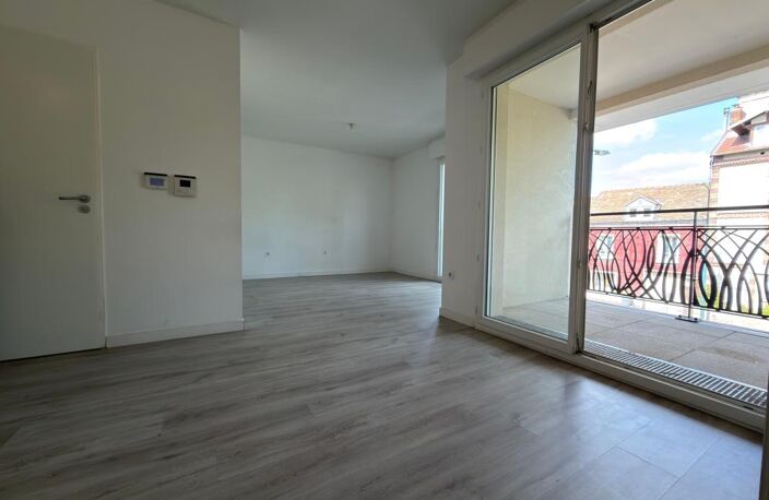 Appartement À Vendre — photo 3