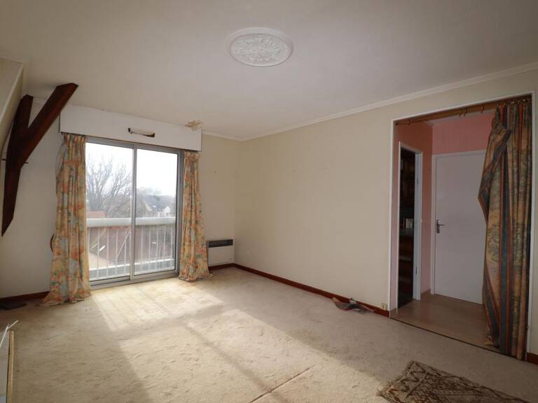 Appartement À Vendre — photo 1