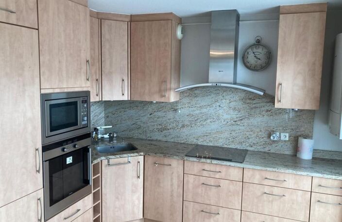 Appartement À Louer — photo 2