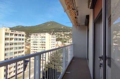 Appartement 3 pièces 1037 €