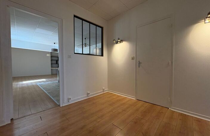 LIMOGES HYPERCENTRE – T5 DE 123 M² – HABITATION, BUREAUX OU INVESTISSEMENT — photo 2