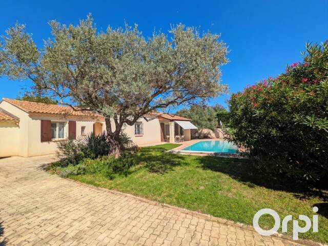 À VENDRE – Maison familiale 4 chambres avec piscine à Orange — photo du bien