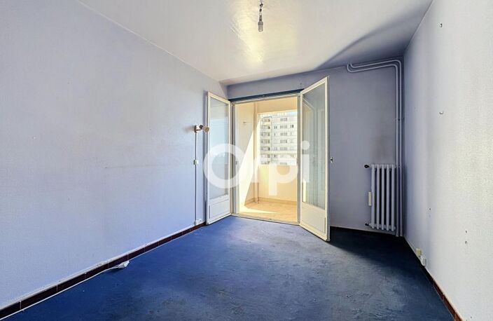 APPARTEMENT À RÉNOVER FAUX TYPE 3 À VENDRE MOURILLON VUE MER DANS RÉSIDENCE SÉCURISÉE AVEC ASCENSEUR — photo 4