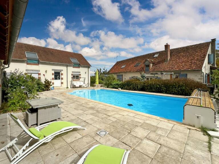   Domaine d'exception à Saint-Péravy-la-Colombe : Deux maisons, piscine et 2721 m²de verdure sans aucun vis-à-vis ! ✨ — photo 1