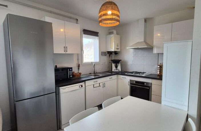 Appartement À Louer — photo 2