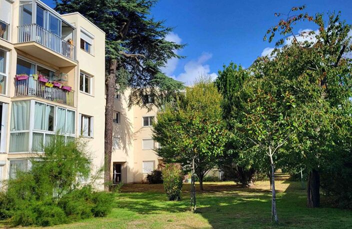 Appartement 4 pièce(s) 74 m2 NANTES 44100 — photo 2
