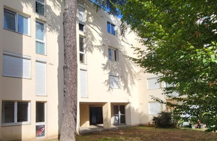 Appartement 4 pièce(s) 74 m2 NANTES 44100 — photo 4