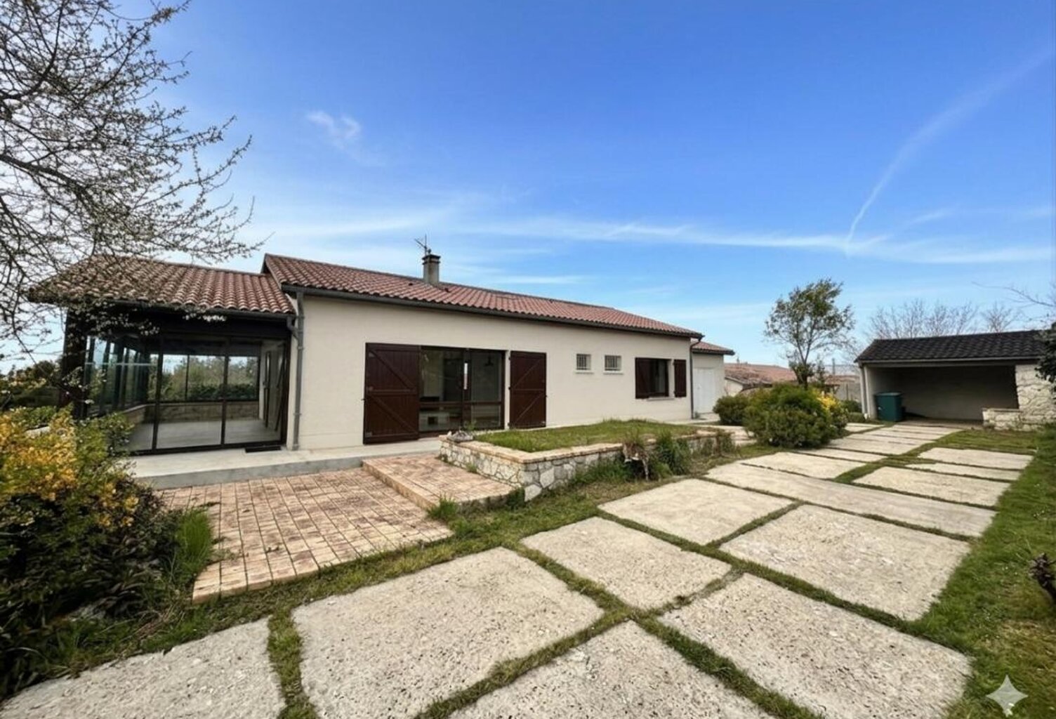 Maison — photo 1