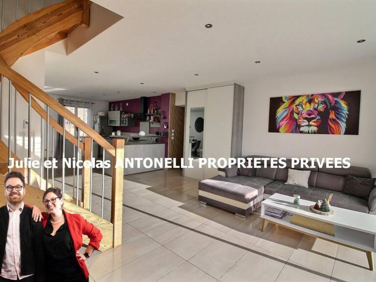 Saint Just Malmont 43240 Maison de ville 197 m² quatre chambres garage et jardin — photo 1