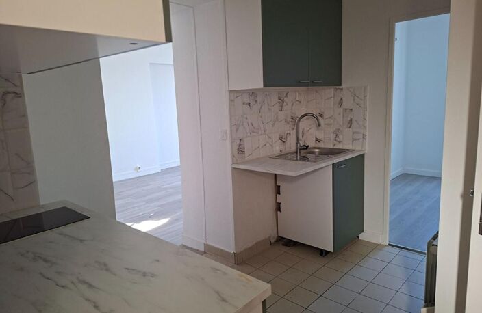 HARDRICOURT - APPARTEMENT 2 PIÈCES 43 M² — photo 2