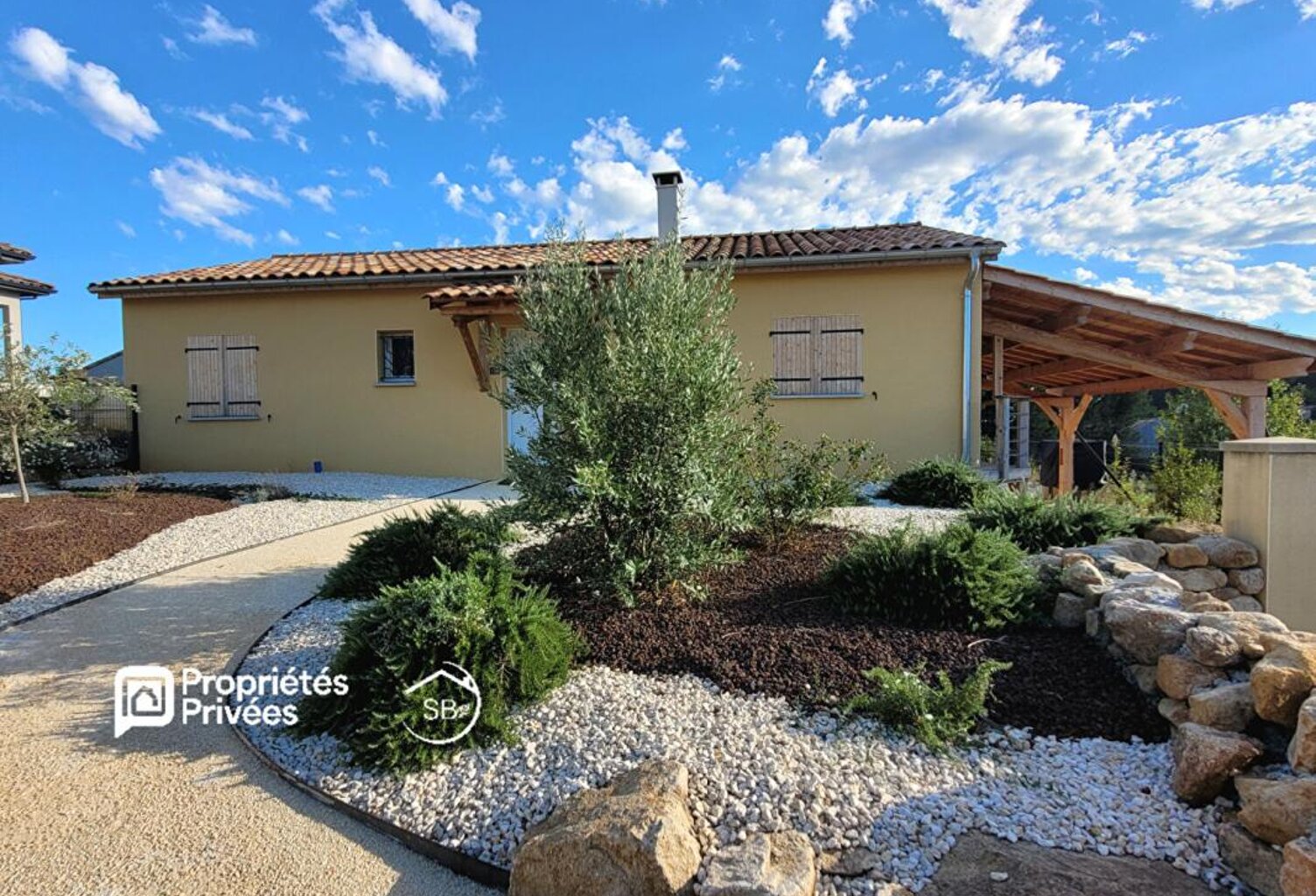 JOYEUSE - ardèche méridionale- Villa meublée de plain-pied, terrasse sud et jacuzzi 278 000  | 80 m² | Terrain de 803 m² — photo 1