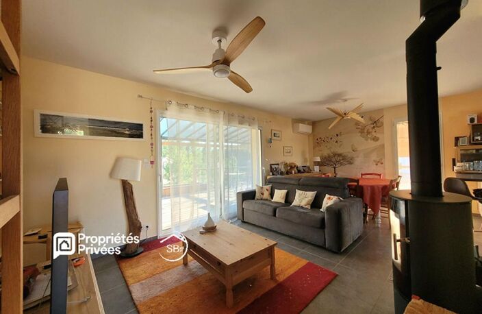 JOYEUSE - ardèche méridionale- Villa meublée de plain-pied, terrasse sud et jacuzzi 278 000  | 80 m² | Terrain de 803 m² — photo 5