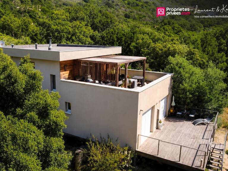 Ensemble immobilier : Appartement T4 + 2 studios - 20144 STE LUCIE DE PORTO VECCHIO — photo 1