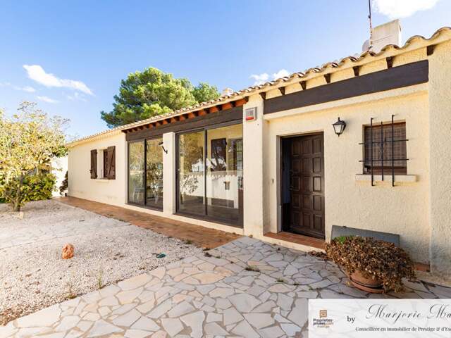 A vendre Maison d'architecte - 136 m2  - LEZIGNAN CORBIERES (11200) - 239 000  HAI — photo du bien