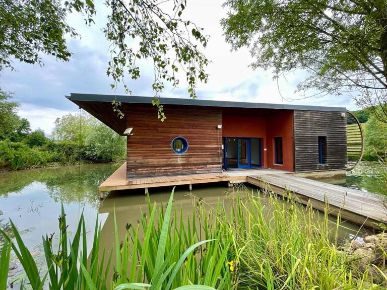 Maison Unique au Coeur de l'Eau  Bien d'Exception à Sichamps (Nièvre) — photo 1