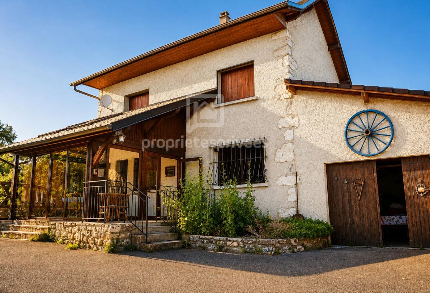 maison INDIVIDUELLE  , Saint pierre de curtille , 4 pièce(s) 80 m2, 2 chambres avec deux garage un car port — photo 1