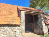 Grange avec beau terrain attenant et vue dégagée, 15400 Trizac — photo 2
