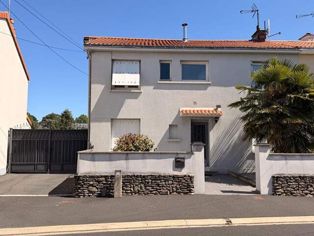 Maison à Cholet 7 piéces a 160m² — photo du bien