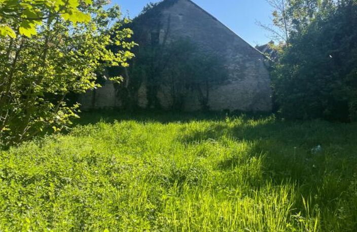 Maison de village à fort potentiel  133 m² + combles aménageables  Proche Saint-Amand-Montrond — photo 4