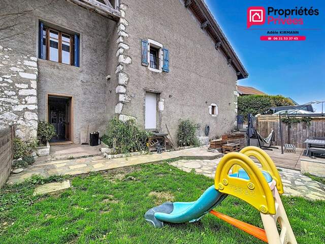 Maison de village 112 m² avec jardin à Collonges (01550) - Pays de Gex — photo du bien