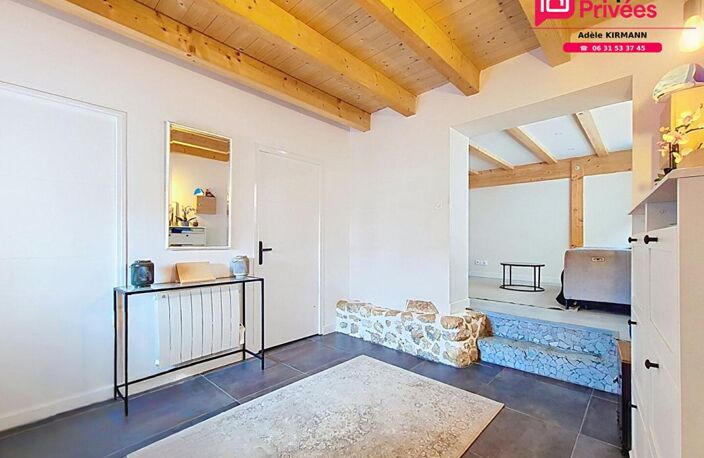 Maison de village 112 m² avec jardin à Collonges (01550) - Pays de Gex — photo 2