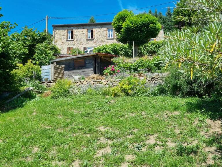Le BESSAT 42660 Secteur Graix maison de village 2 chambres garage terrain non attenant 285m² — photo 1
