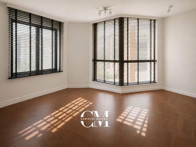 BUREAUX/APPARTEMENT- T3- Bordeaux- Caudéran - parc Bordelais - parking - 90 m2 — photo du bien