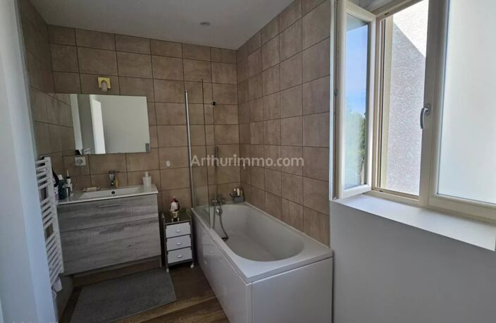 Appartement T3 - MORESTEL — photo 5